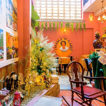 Hostal Mama Mambo - Zona Colonial Санто Доминго Екстериор снимка