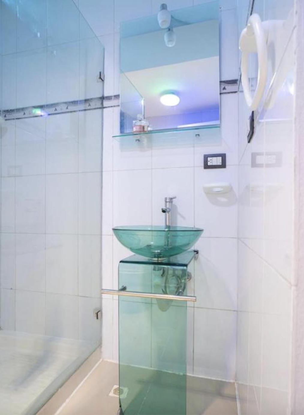 Hostal Mama Mambo - Zona Colonial Санто Доминго Екстериор снимка