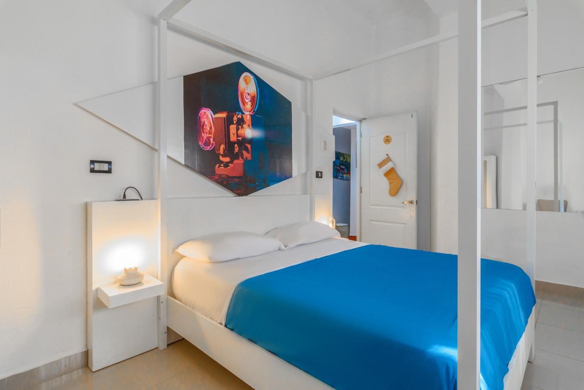 Hostal Mama Mambo - Zona Colonial Санто Доминго Екстериор снимка
